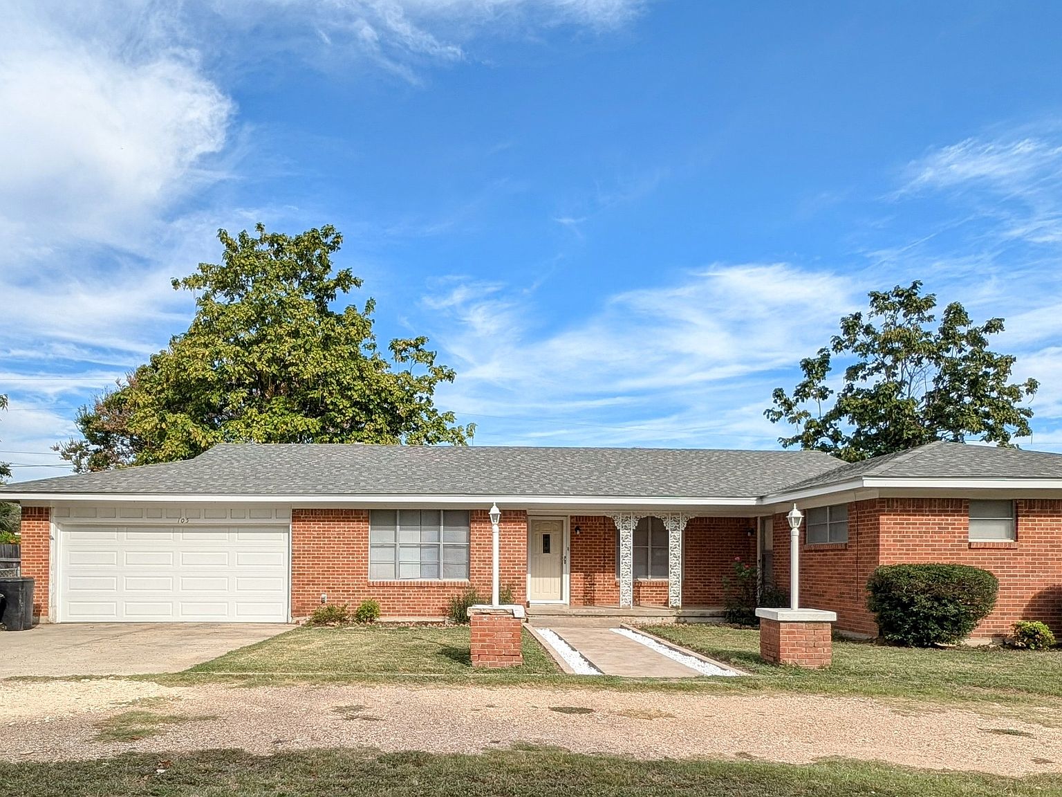 105 N Lamar St, Little River Academy, TX 76554 | Zillow