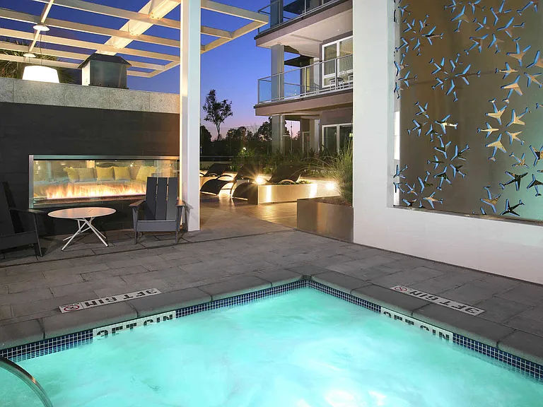 Hot Tub