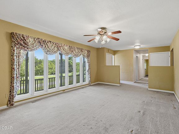5th image of 18885 Ivy Rd