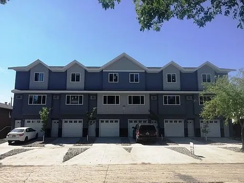 3 Bed / 2 Bath ONE Block from NDSU!! Pet Friendly! *Wifi included Photo 1