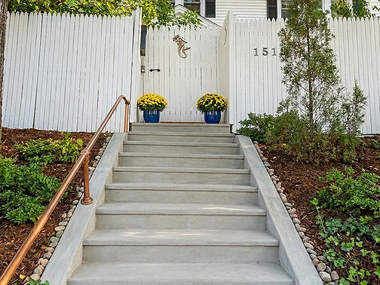 1519 Ella T Grasso Blvd — Photo 6