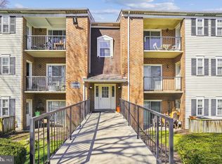 18328 Streamside Dr APT 103, Gaithersburg, MD 20879