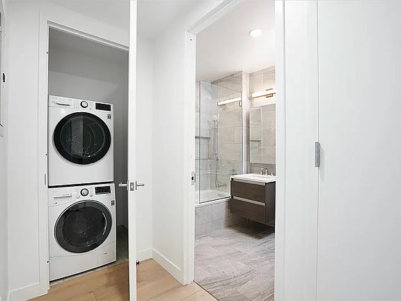 5th image of 249 E 50th St #3BB