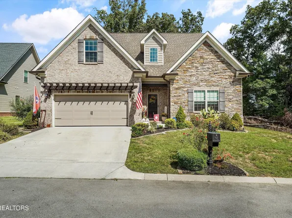 102 Chalmette Way, Lenoir City, TN 37772