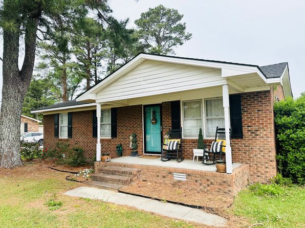 118 Colonial Dr