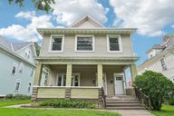 Elliot Ave-S1107-001.jpg