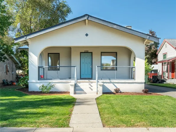 208 Ash Street S, Omak, WA 98841