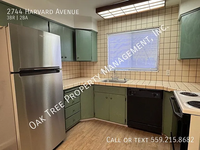 2744 Harvard Ave — Photo 5