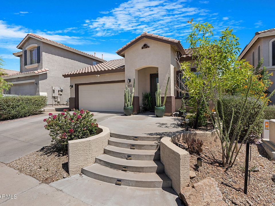 1st image of 3942 W GLACIER Court