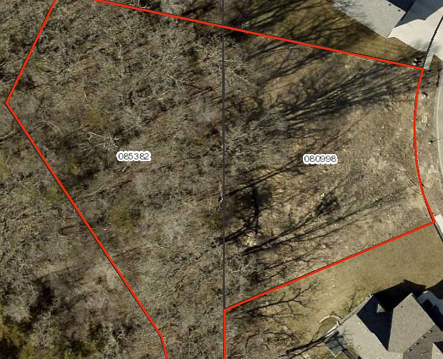 2nd image of 3981 Stone Point Dr NE