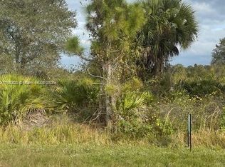 566 Hunting Club Ave, Clewiston, FL 33440
