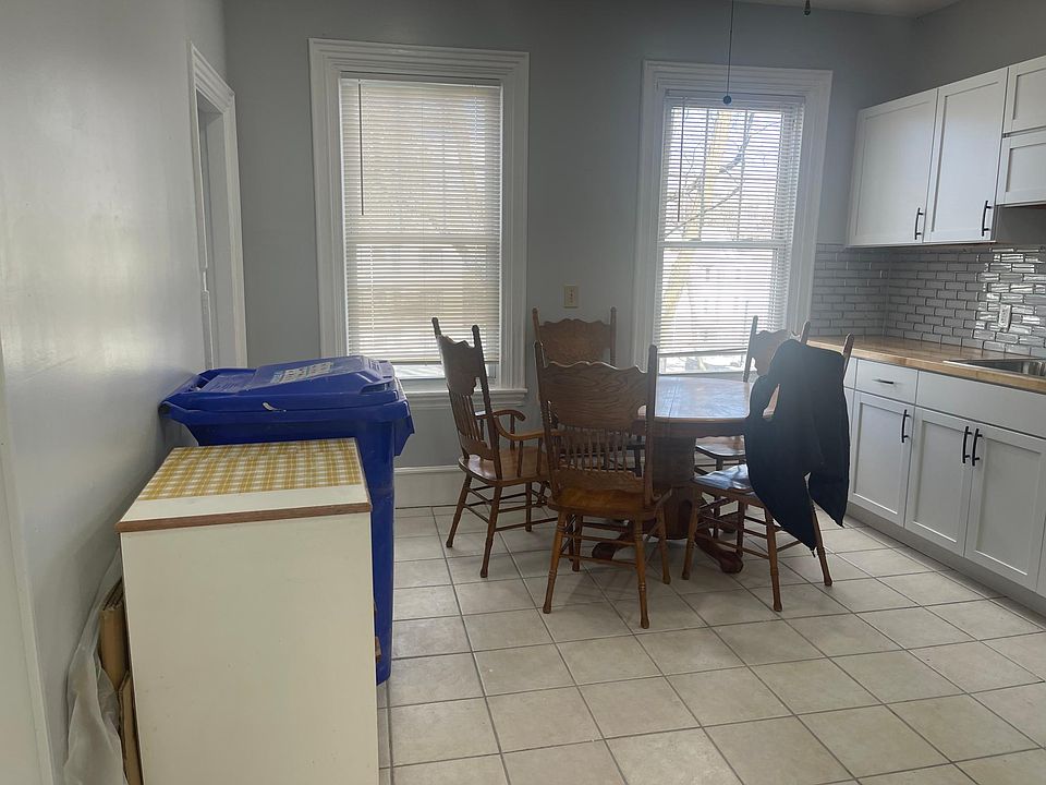 30 Fifield St, Dorchester, MA 02122 Zillow