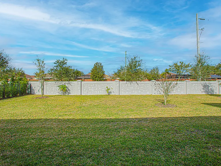 12034 Sprite Ln — Photo 34