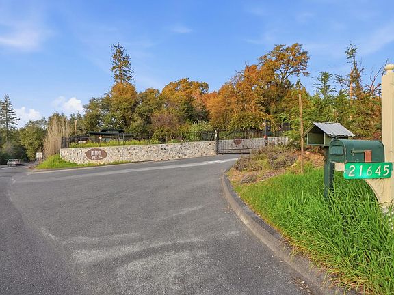 2nd image of 21645 Parrotts Ferry Rd