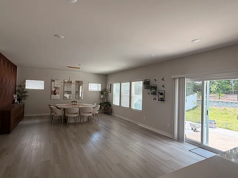 108 Squirrel Oaks Ln — Photo 11