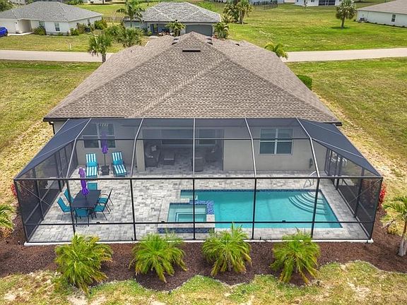 3rd image of 16283 Alcira Cir