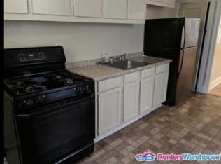342 Viola St, Camden, NJ 08104