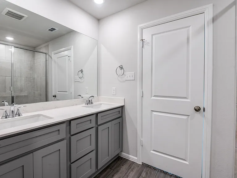 737 Santa Lucia Dr — Photo 27