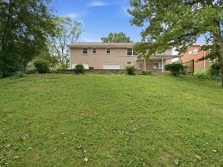 2614 Edge O Lake Dr — Photo 34