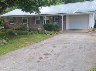 4104 Thornwood Dr, Knoxville, TN 37921