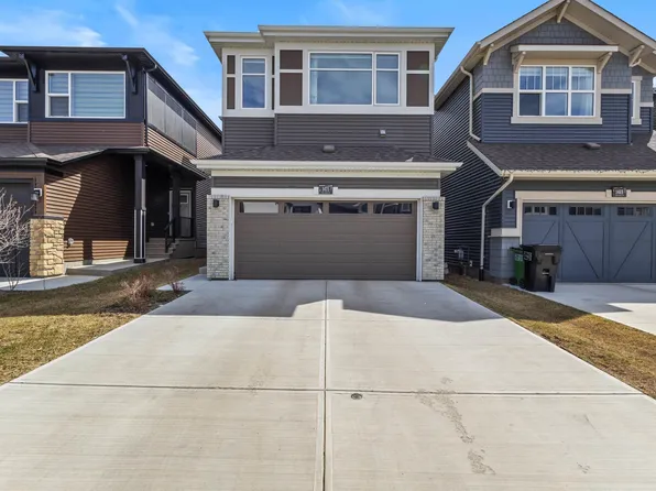 1471 Plum Cir SW, Edmonton, AB T6X 3A7