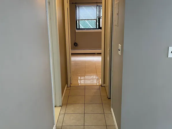 17 68th Street image 9 of 15