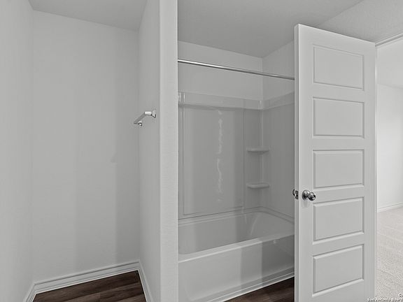7th image of this home