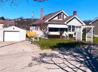 6215 Roslyn St, McKeesport, PA