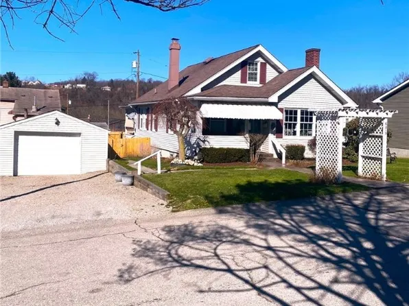6215 Roslyn St, McKeesport, PA 15135