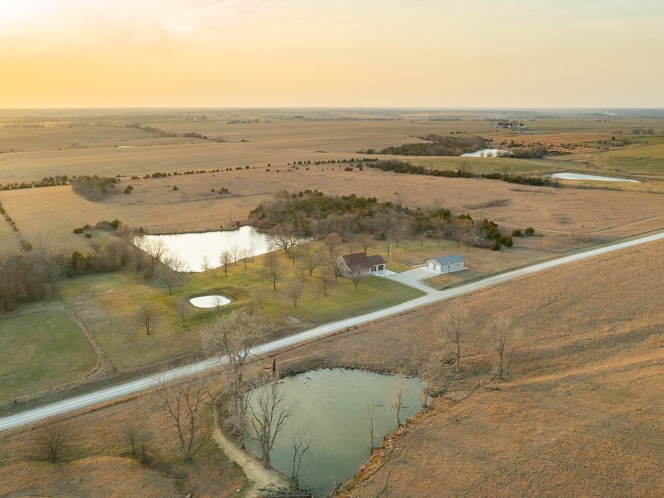 1st image of 12855 Y Rd