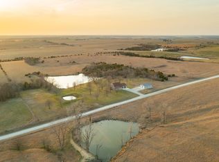 12855 Y Rd, Meriden, KS 66512