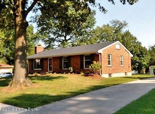 3536 Winchester Rd, Saint Matthews, KY 40207