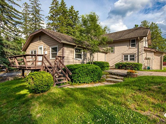 5th image of 33 Highland Pl