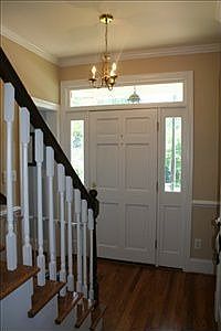 1st image of 107 Elsie Ave