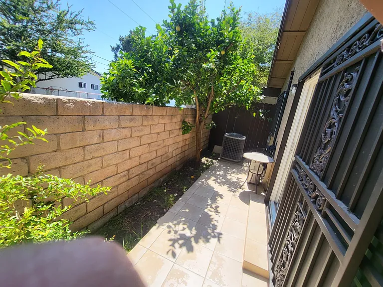 8558 Century Blvd #A — Photo 9