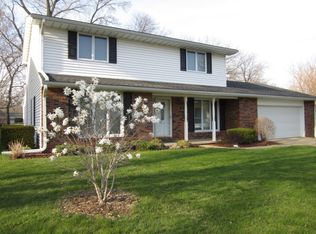 1521 W Timberdale Dr, Dunlap, IL 61525