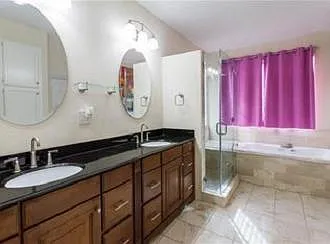 6103 Crystalwood Ct — Photo 11