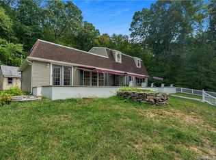 1491 Norwich New London Tpke, Uncasville, CT 06382
