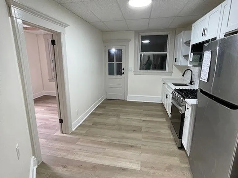 112-118 Hamilton St — Photo 15
