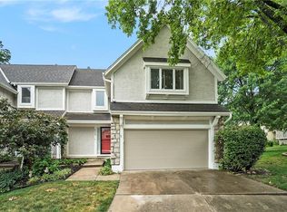 8329 W 120th St, Overland Park, KS 66213