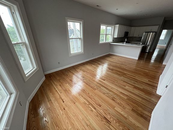 126 Cross St. #3L Somerville Shared Unit Photo 5