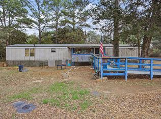 105 S Austin Dr, Paige, TX 78659