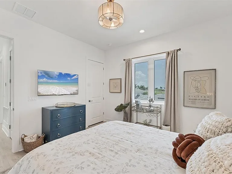 6028 Red Mangrove Ln — Photo 44