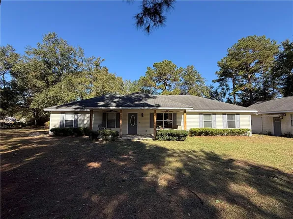 617 Robin Ln, Homeland, GA 31537