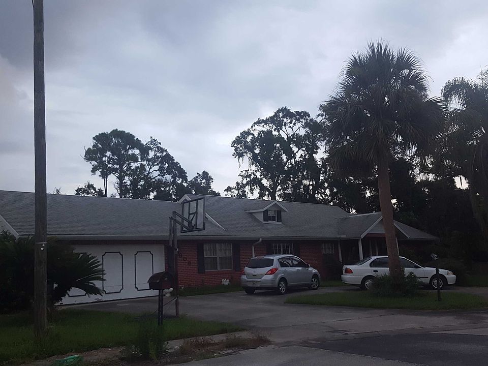 1st image of 909 Tall Pine Dr