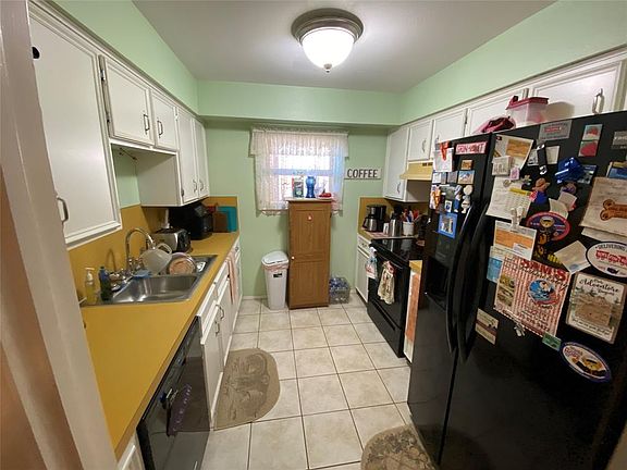 5th image of 1750 Chucker Ct