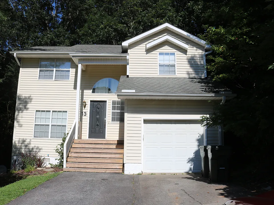 13 Tarragon Pl