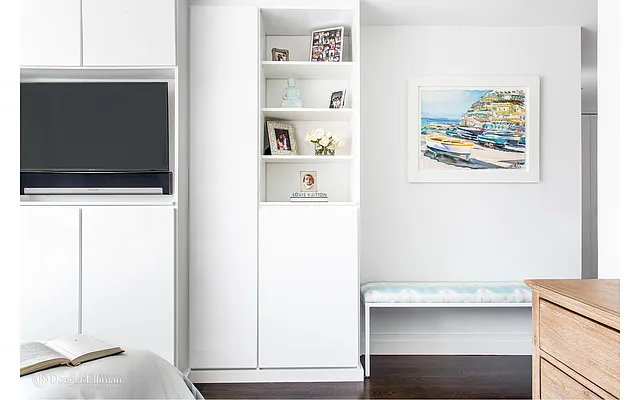 Sold by Douglas Elliman | media 7