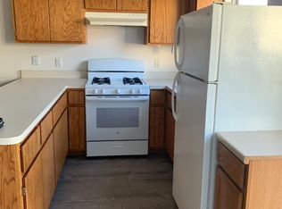 2364 Cherry Tree Ln, Diamond, IL 60416