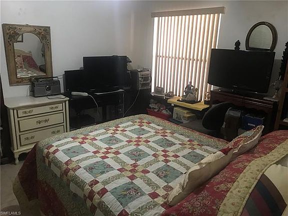 2nd image of 9648 Windsor Gardens Ln APT 201